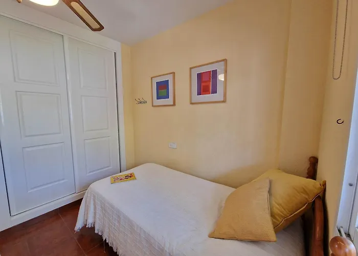 Shr062 Two Bedroom Valparaiso In * Нерха