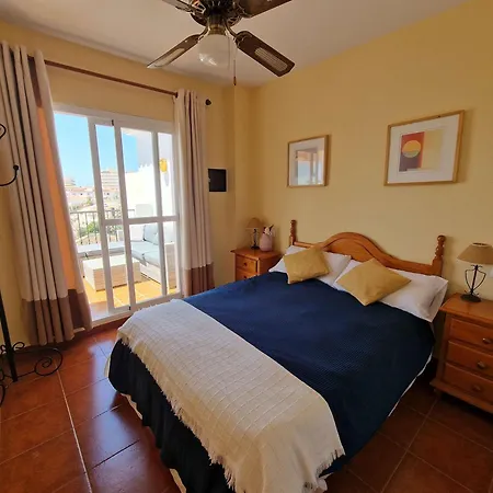 Shr062 Two Bedroom Valparaiso In Apartment *